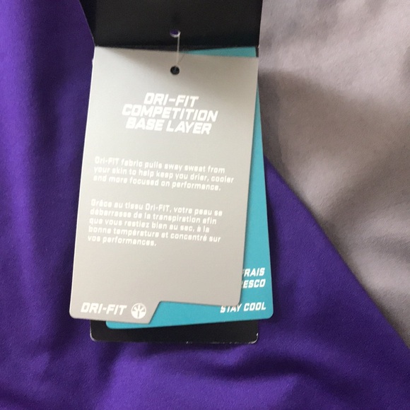 Nike Pro - Picture 4 of 4